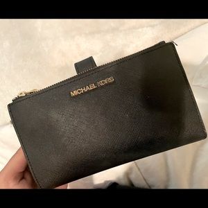 Michael Kors Adele Wallet